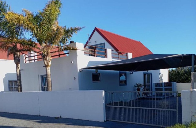 Twin Palm Cottage
