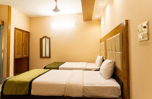 Twin Room - AC