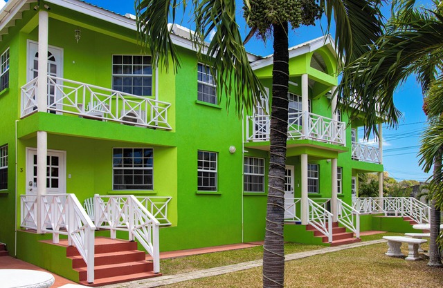 Two Bedroom apartment with pool, west coast near beach, UWI and archives, shops