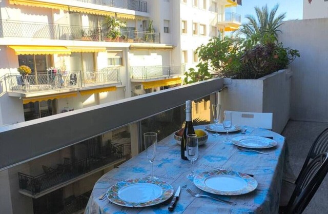 Two Bedroom Apartment with Balcony and Parking, Near the Sea