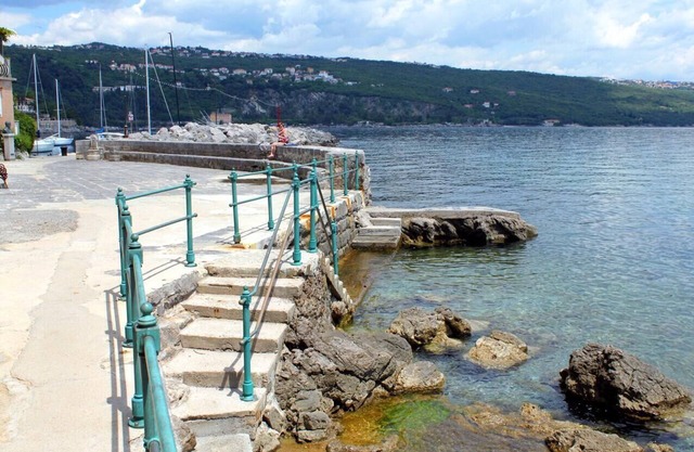 Two bedroom apartment with terrace Mihotići, Opatija (A-14908-a)