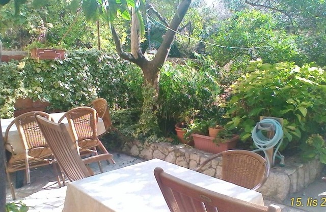 Two bedroom apartment with terrace Cavtat, Dubrovnik (A-9067-a)