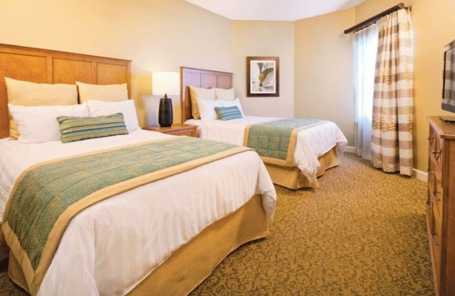 (Two Bedroom Deluxe)
