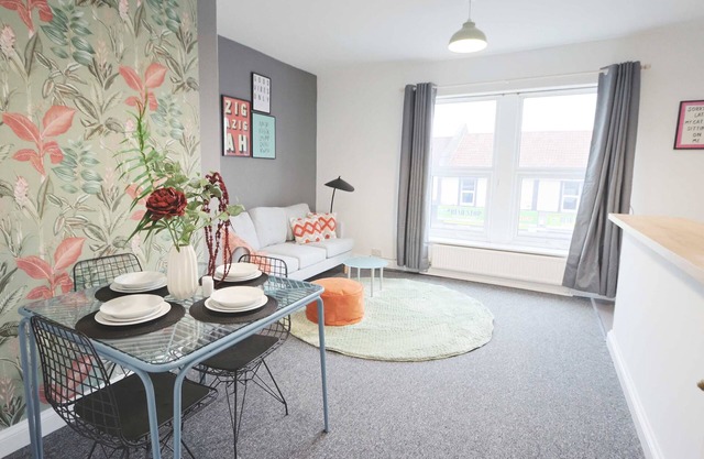 Two bedroom flat in Gloucester road