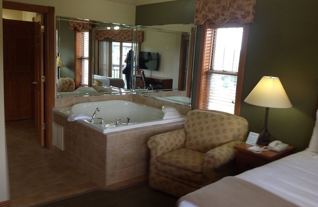 Two bedroom villa sleeps 6