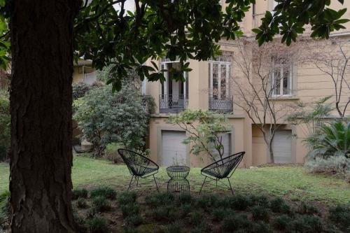 Two levels apartment with garden