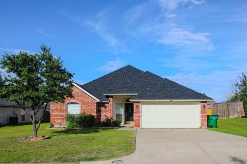 TX Getaway PS5-Xbox, GameRoom, BBQ, Attractions