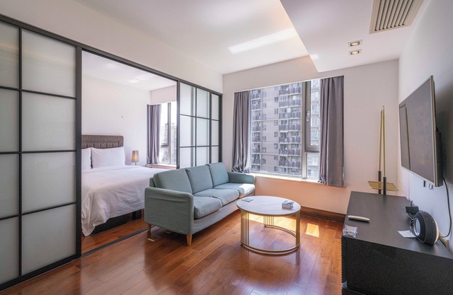 Tyms Modern 1BR 1BA Suite Xujiahui Metro