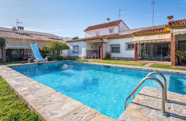 TYPICAL ANDALUSIAN VILLA