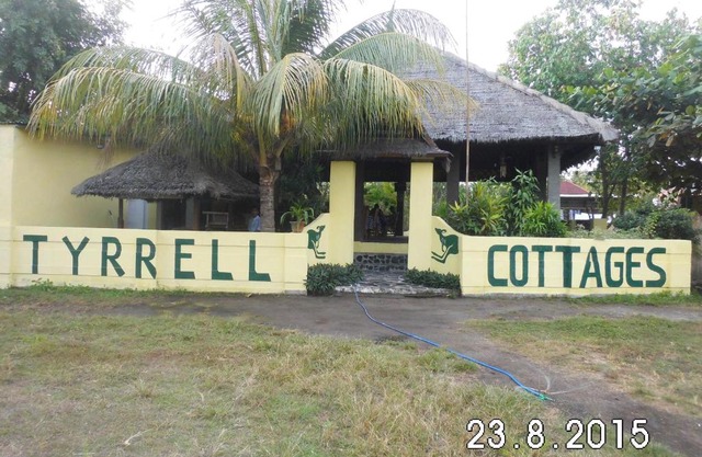 Tyrrell Cottages & Restaurant