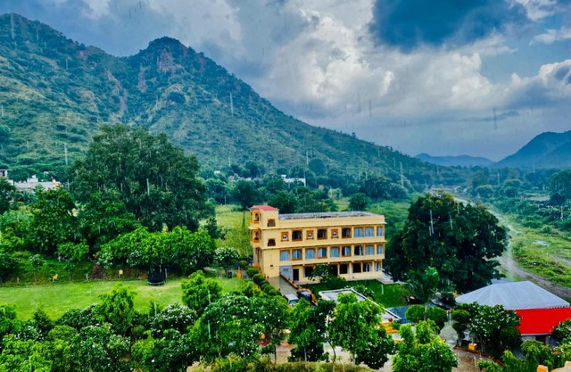 Udai Valley Resort -in lapse of ARAVALI Mountains
