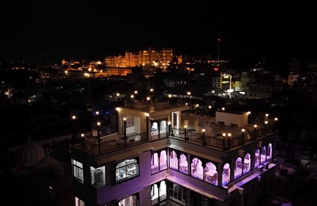 Udaipur View Guest House & Restaurant