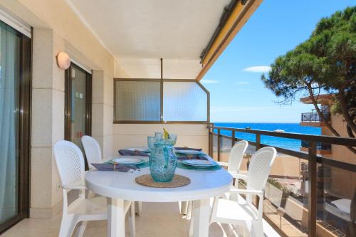 UHC Txingudi Apartments