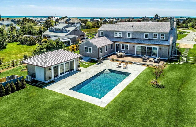 Ultimate Coastal Chic Retreat With Pool