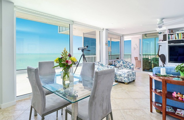 Ultimate Sanibel Beachfront! Island Beach Club, Top Floor, West-Facing, End Unit