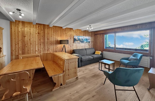 Ultimate Ski Condo – 4 Valleys, Ski-in/out , Swiss