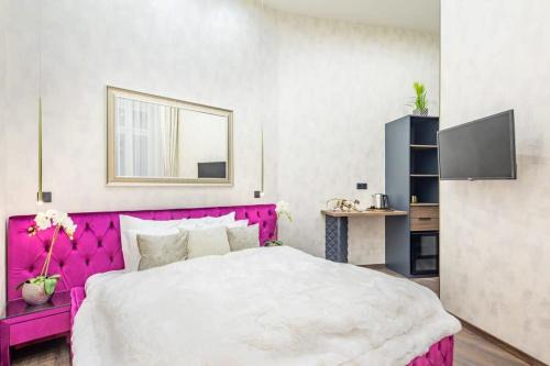Ultra Central Modern Luxury