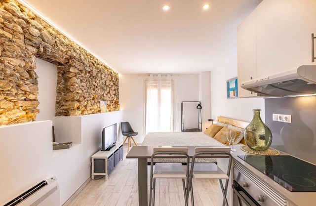 Unik Vacation Studio