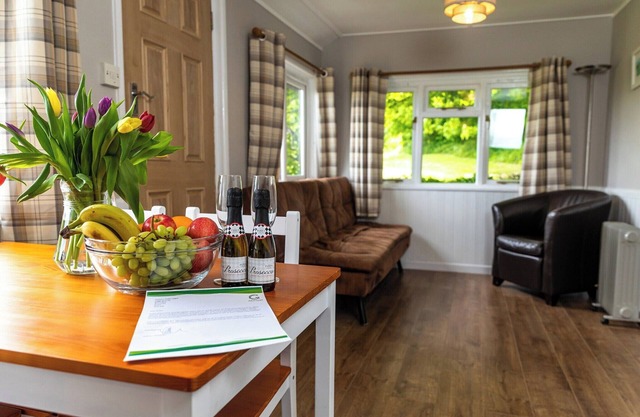 Unique, peaceful, cosy and quaint cedar wood built holiday lodge.