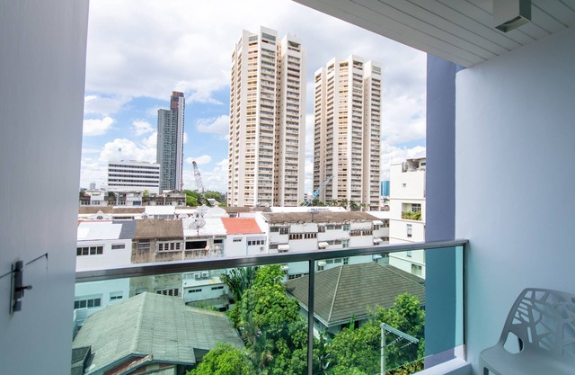 United Residence Ekamai Bangkok