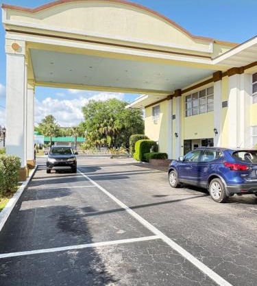 University Inn