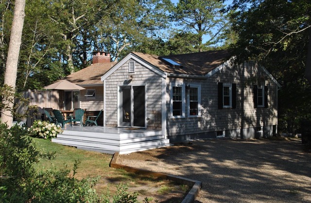 Up Island charm, in-town convenience