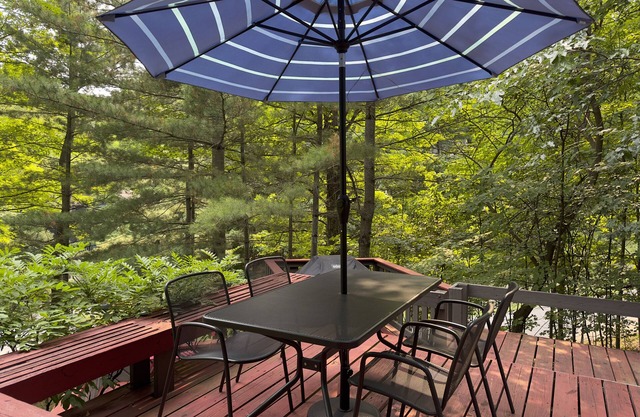 Up North Treehouse