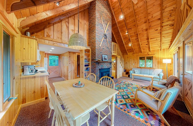 Updated Cabin plus loft with Rangeley Lake Views, Canoe & Deck