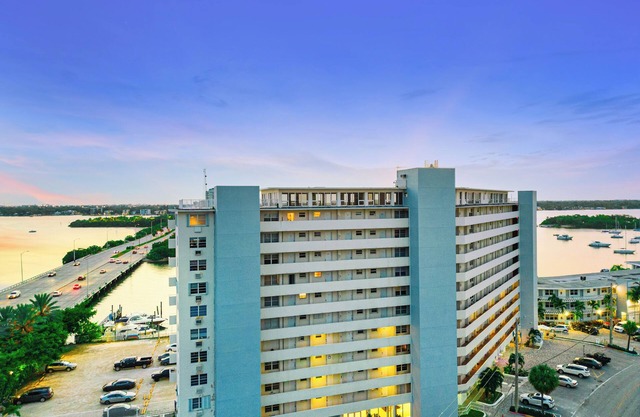 Updated Condo with Miami Skyline Views!