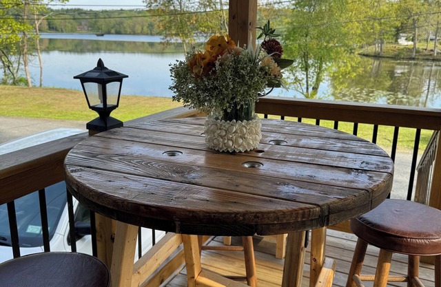 Upstate NY Lake House Retreat- perfect for a peaceful escape