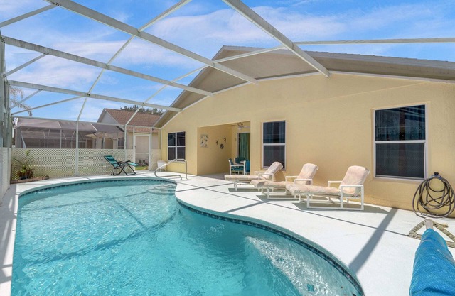 Upstay - Family Home w Games & Private Pool