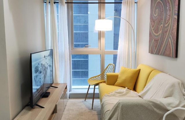 Uptown Parksuites BGC 2 bedroom 2 bath
