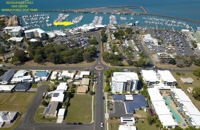 Urangan Harbour Cottage