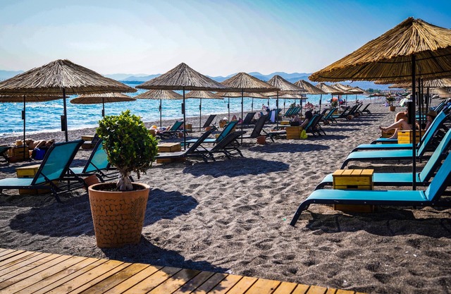 Uras Beach Hotel