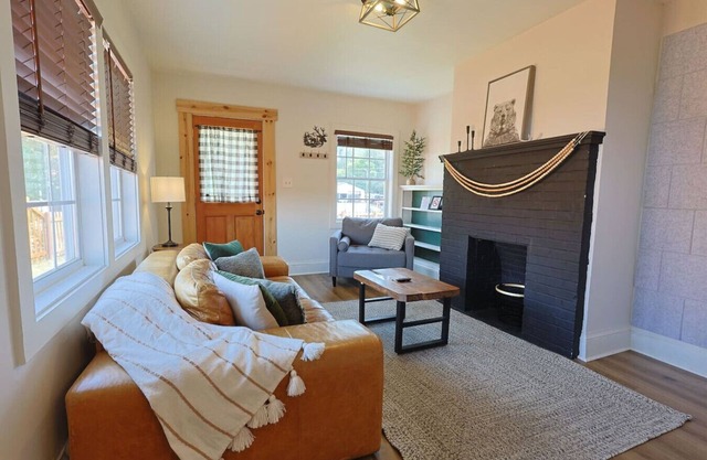 Urban Cabin-Themed Duplex ⫸ Walk to Happy Holler