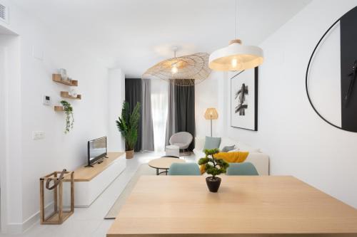 URBAN COMFORT - Pool & Parking
