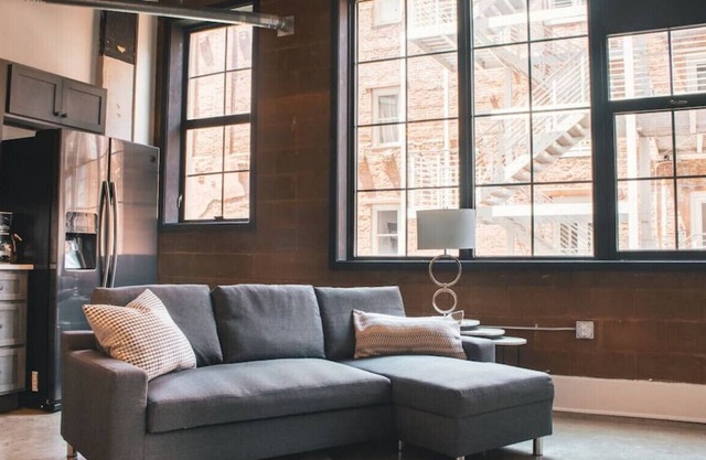 Urban Loft ≫ Corner of Downtown & Old City ≪