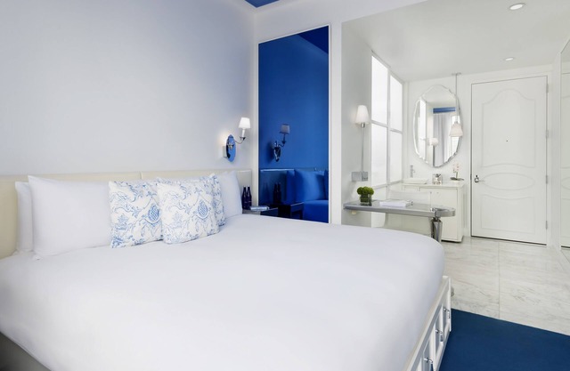 Urban Luxury Experience in NYC! Pet-friendly Hotel near Madison Square Garden!