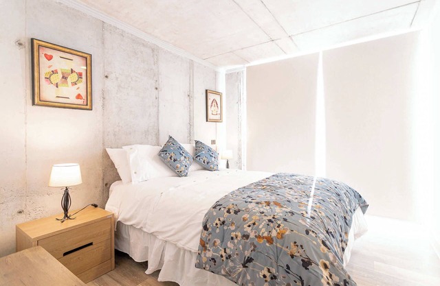 Urban Retreat Mall Plaza Egana Comfort and Style
