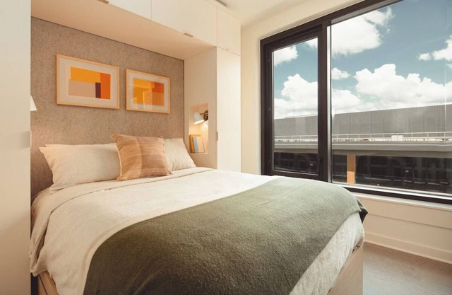 Urban Stay w/Laundry | Walk to Atlanta Hotspots & Iconic Landmarks | 2 Units