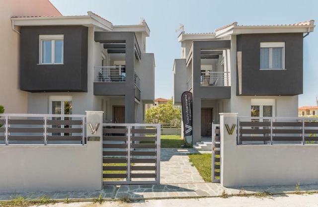 V Luxury Apartments