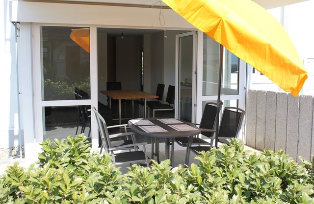 Vacation apartment/apartment for 4 guests with 98m² in Bodman-Ludwigshafen (128867)