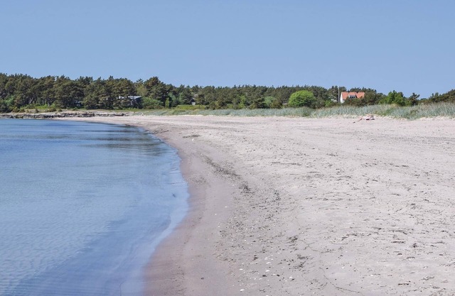 Vacation apartment in a wing on an old farm in Gammelgarn, in beautiful Sysne Udd.