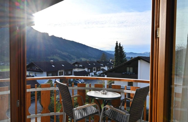 Vacation apartment no. 3 with south-facing balcony - Gästehaus Landgraf