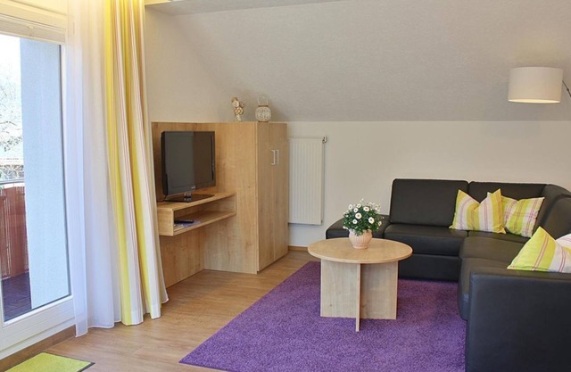 Vacation apartment 5 for 2 persons on the 2nd floor - Haus Bergland