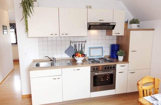 Vacation apartment/apartment for 4 guests with 50m² in Hasselberg (145684)