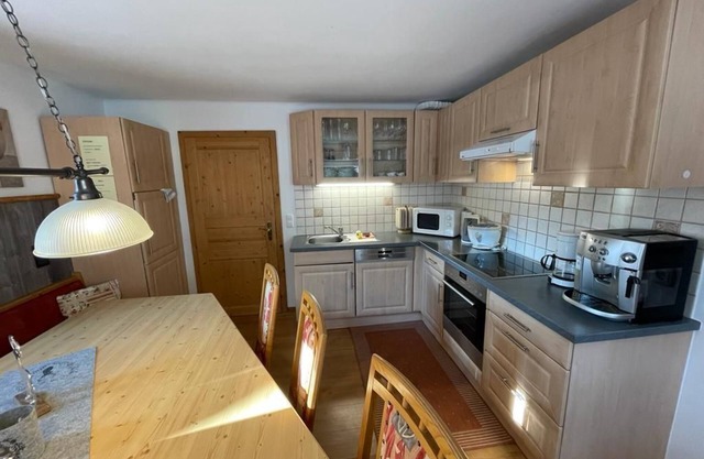 Vacation home/4 or more bedrooms/shower, WC - Apartments and vacation home Brandner
