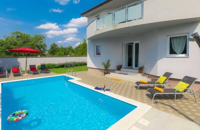 Vacation home Amber by Interhome