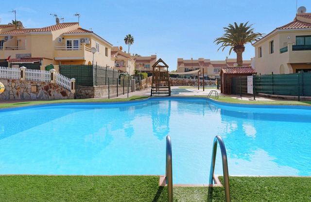 Vacation Home "Bungalow Sonemar Paradise" with Shared Pool & Wi-Fi