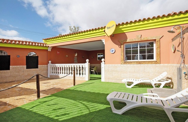 Vacation Home 'Casa Doña Margarita' with Private Terrace and Wi-Fi